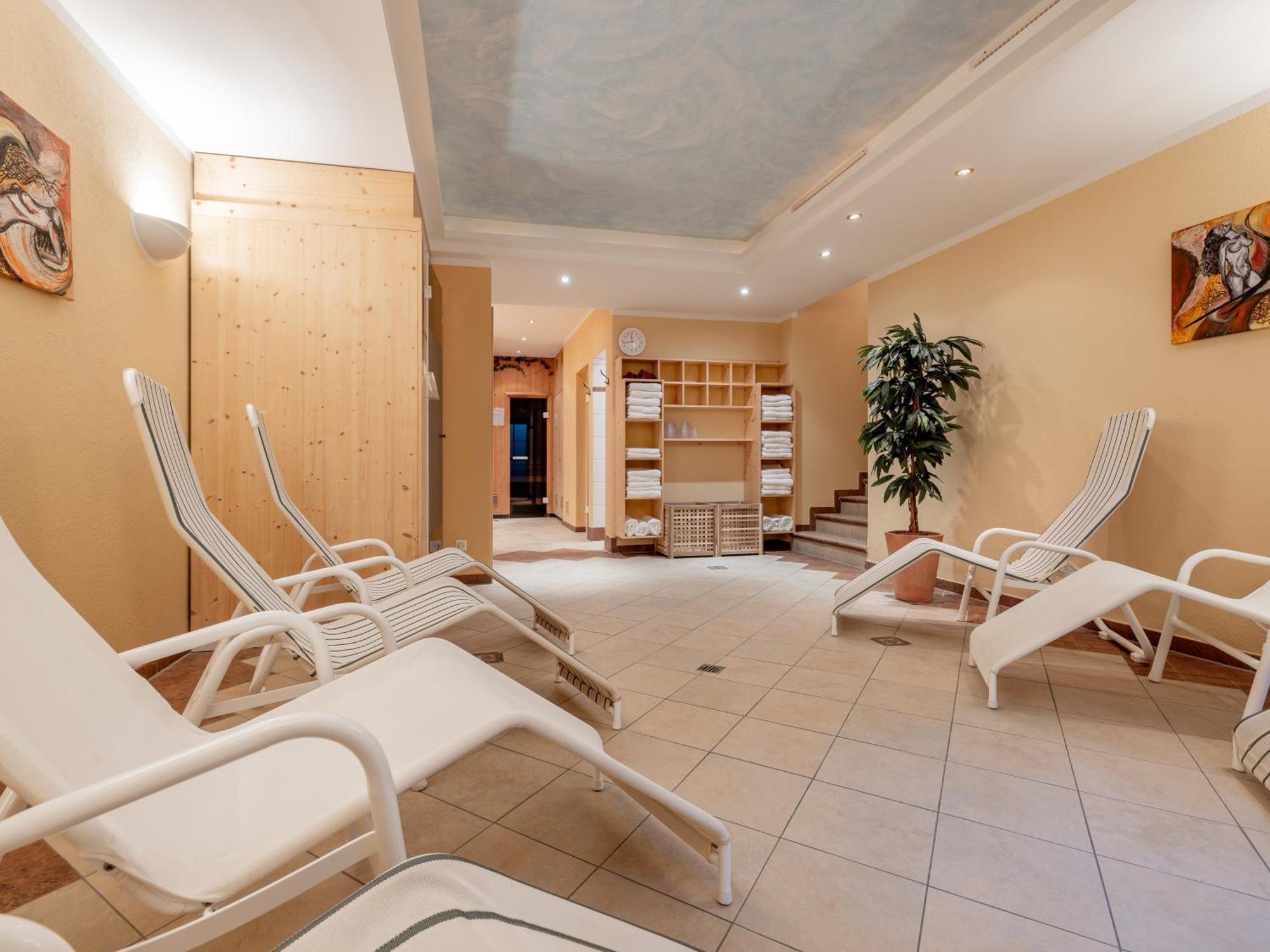 Hotel Garni Europa Санкт Антон ам Арлберг Екстериор снимка