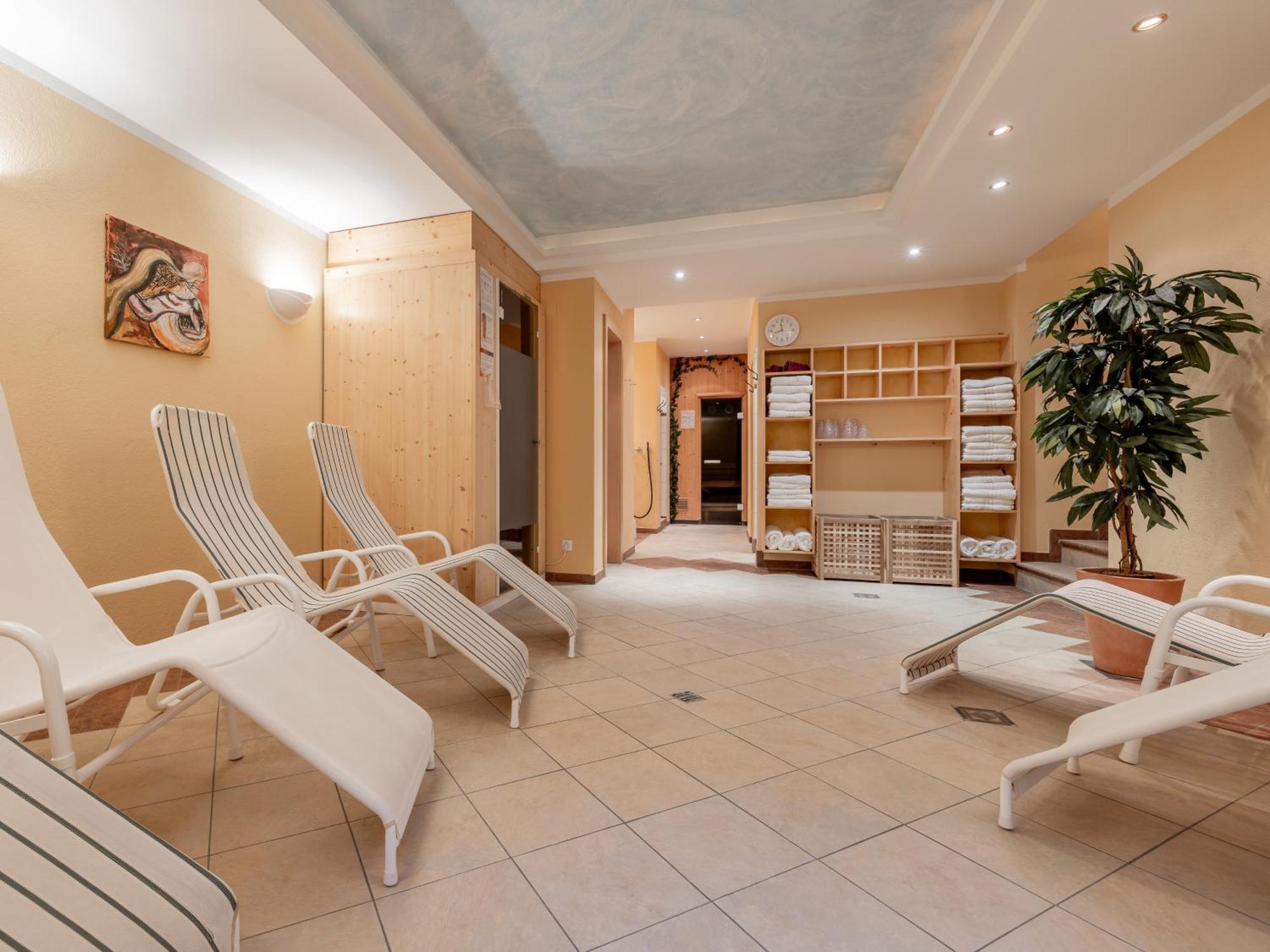 Hotel Garni Europa Санкт Антон ам Арлберг Екстериор снимка