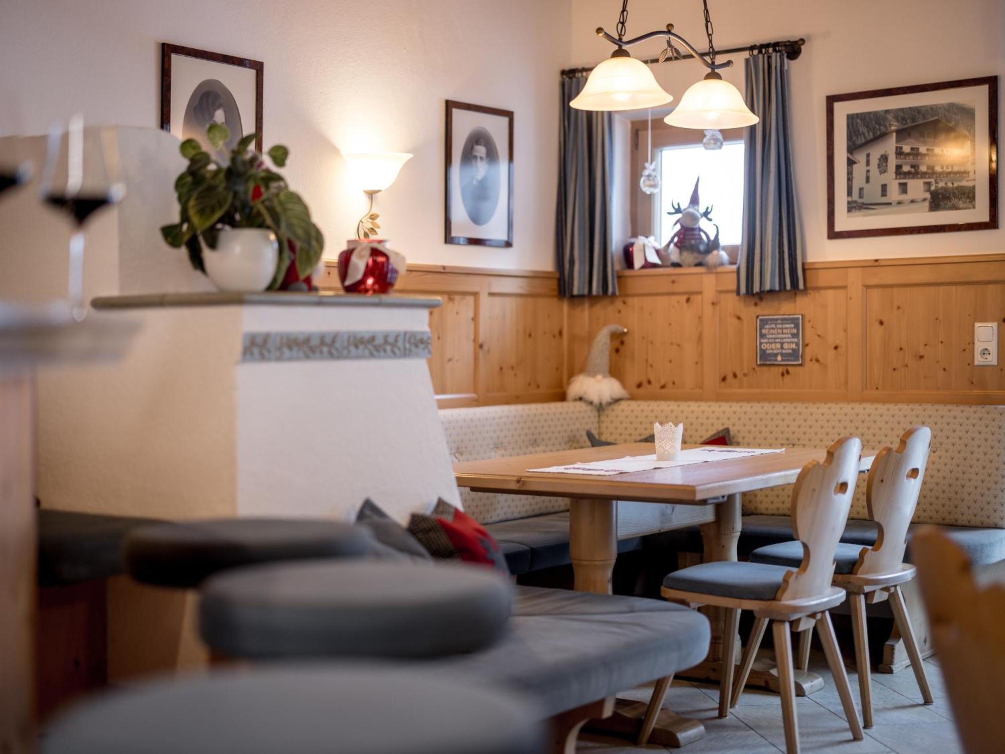 Hotel Garni Europa Санкт Антон ам Арлберг Екстериор снимка