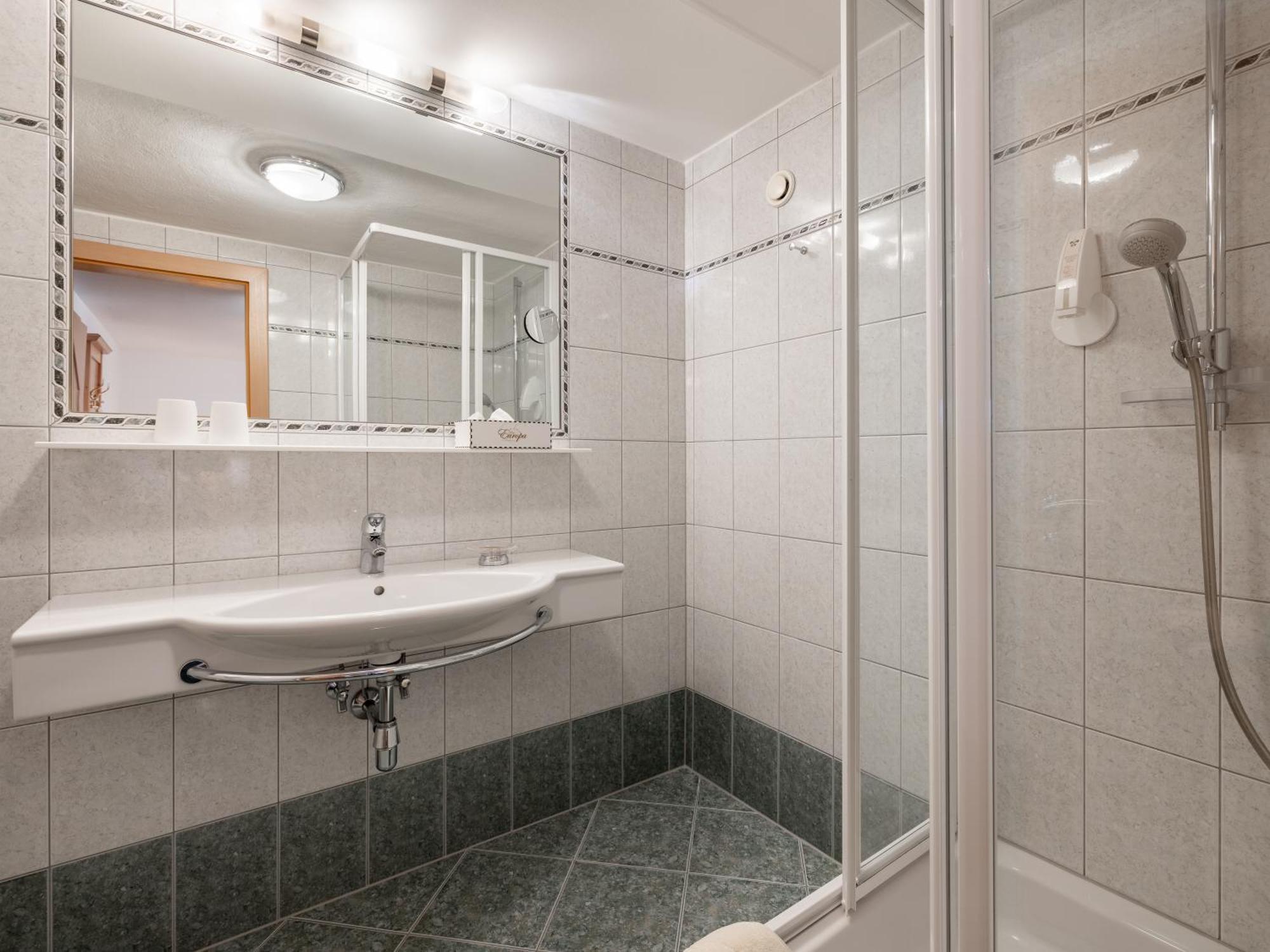 Hotel Garni Europa Санкт Антон ам Арлберг Екстериор снимка